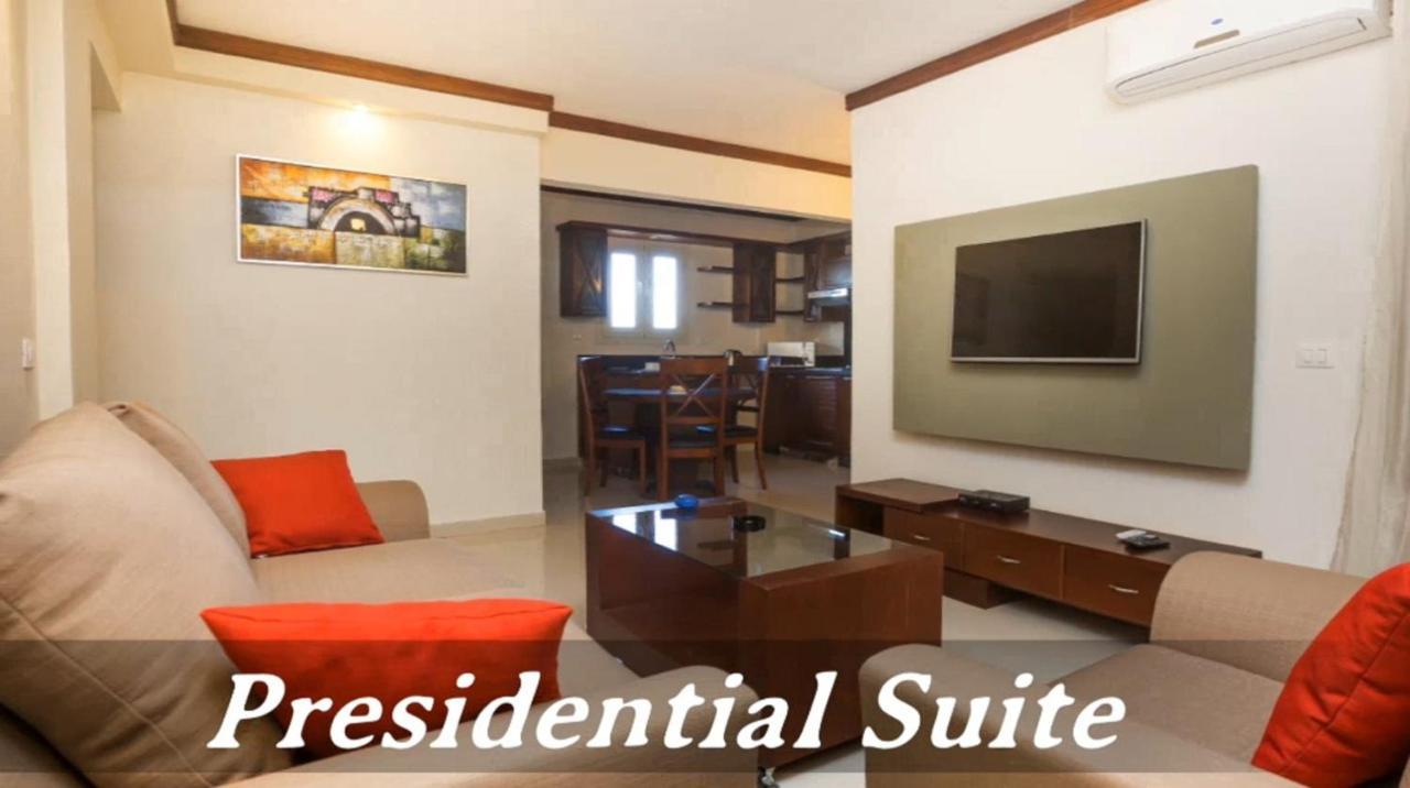 Panacea Suites Hotel Borg El Arab Bagian luar foto