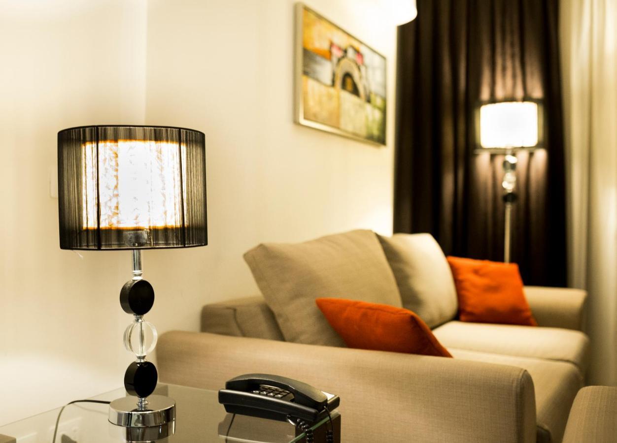 Panacea Suites Hotel Borg El Arab Bagian luar foto